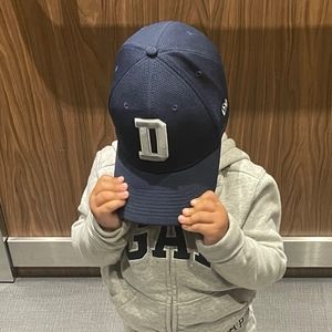 Meet your Posher, Douglas